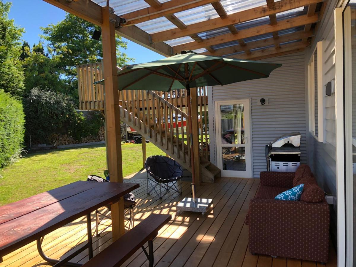 Villa Fergus Hideaway Te Anau Esterno foto
