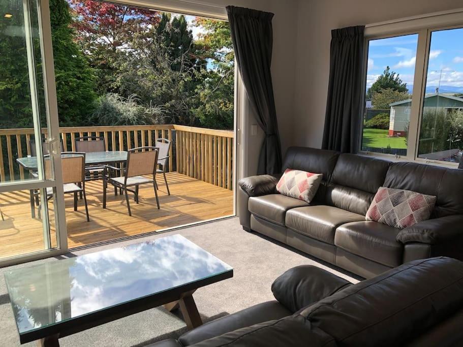 Villa Fergus Hideaway Te Anau Esterno foto